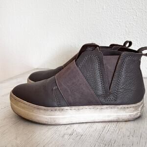 J Slides Holland high top slip on platform sneakers size 7.5